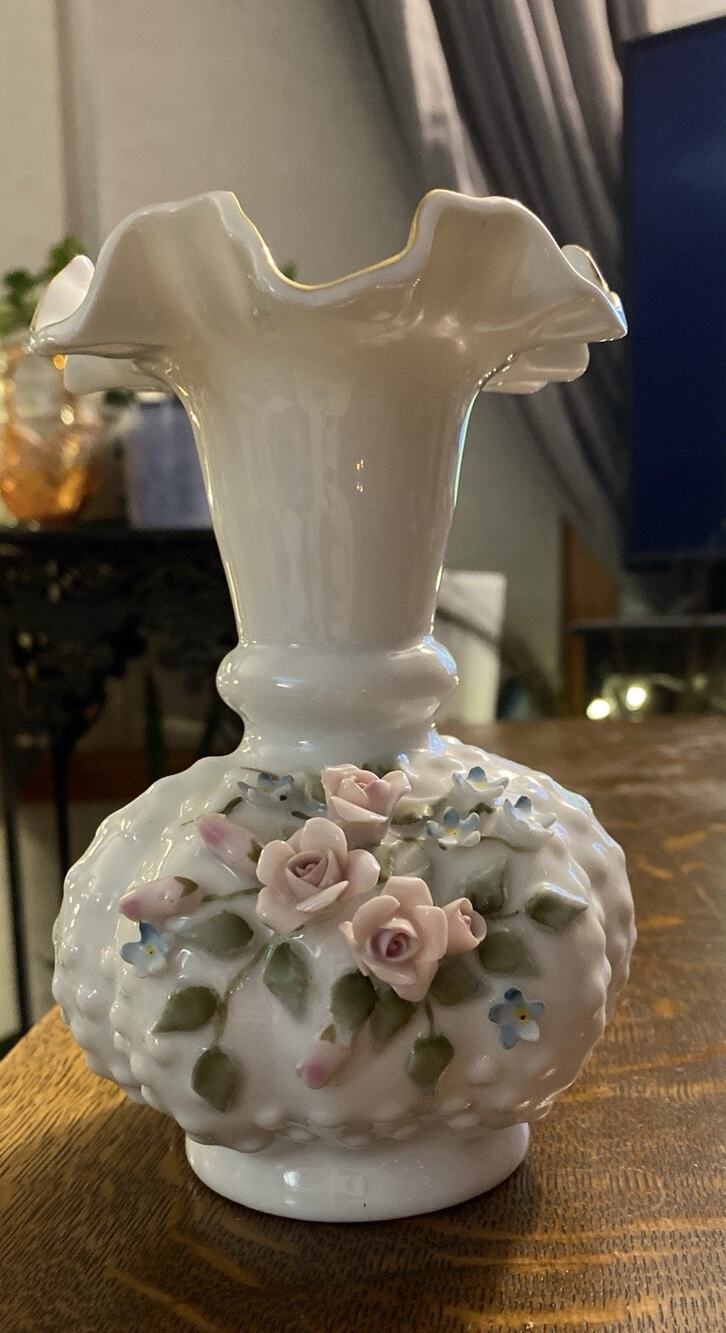 Lefton White Hobnail 3D Ruffle Pink Roses Blue Flowers Green Leaves 833 Vase